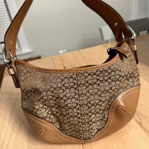 Coach signature bag 6351